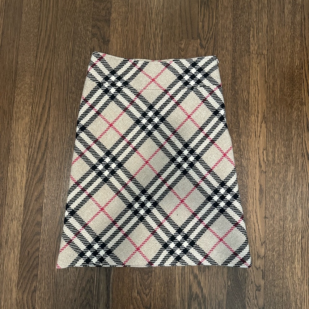 Burberry Cream Plaid A-Line Skirt with Black and Pink Accents